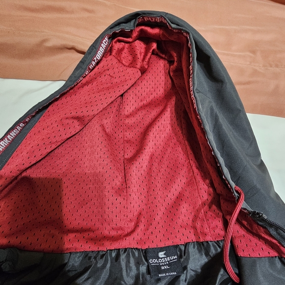 Colosseum Black and Red Hooded Jacket - Picture 6 of 7